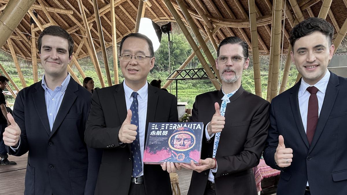 El embajador argentino en China busca impulsar el turismo con la provincia de Hainan. (Foto: Embajada Argentina en Beijing)