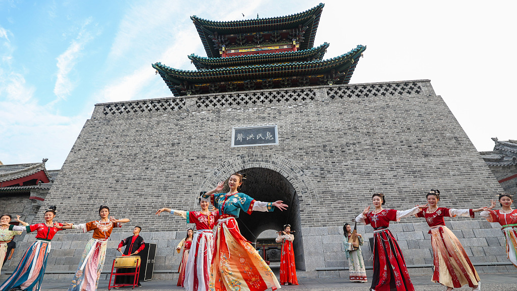 La antigua calle Zhonglou, un paseo entre la historia y la modernidad de China. (Foto: CGTN)