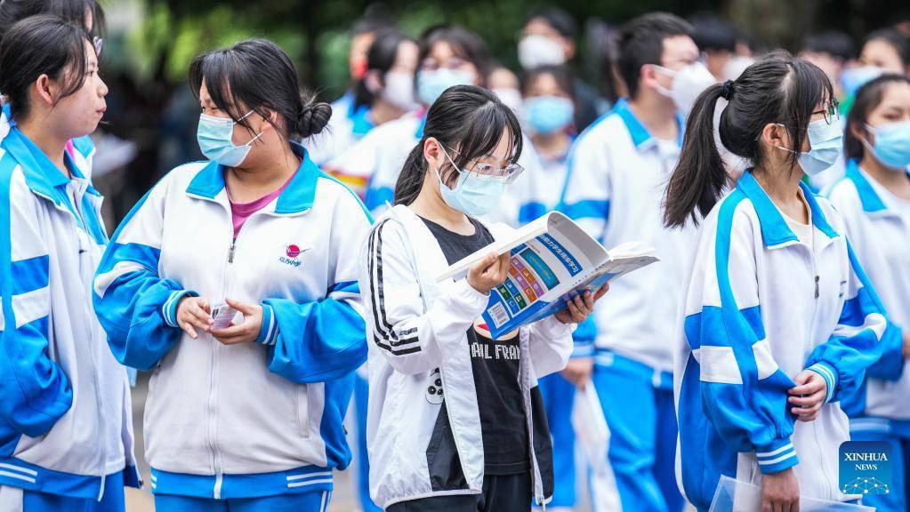 Récord de 13 millones de chinos rinden el gaokao, el examen de ingreso a universidad más difícil del mundo. (Foto: Xinhua)