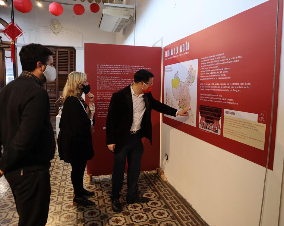 Donación Museo 1 - Foto Sofía Nicola - Museo de la Hsitoria del Traje