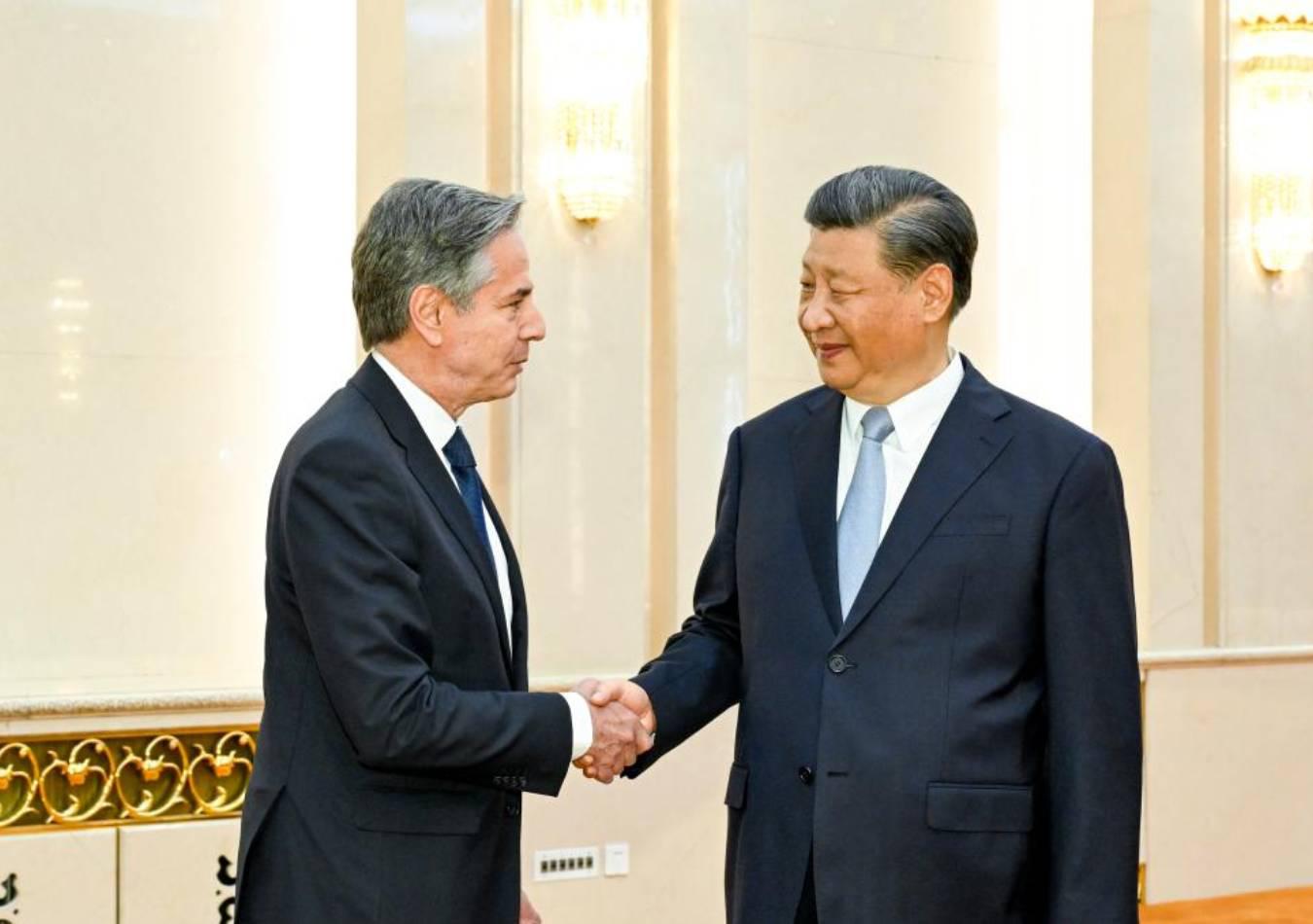 Anthony Blinken y Xi Jinping. (Foto: Xinhua)