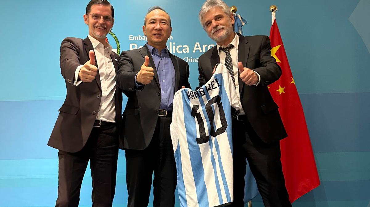 Sabino Vaca Narvaja valoró los avances en el vínculo científico y tecnológico. (Foto: Prensa)