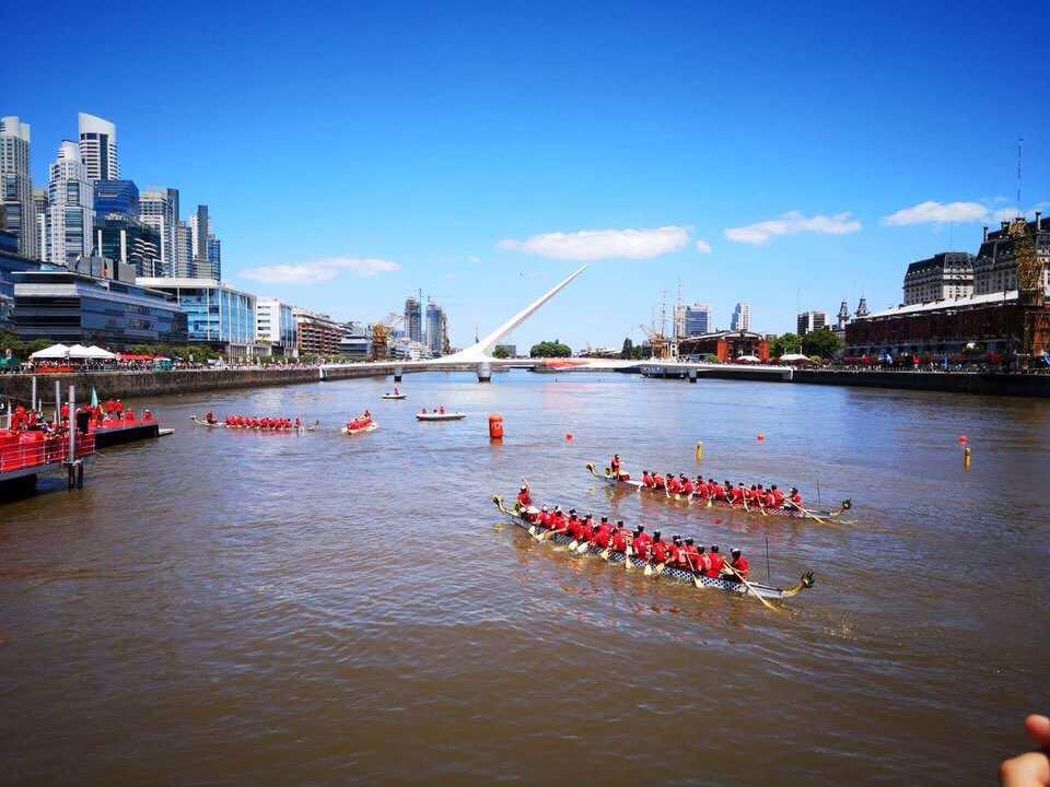 Carreas de Botes de Dragon