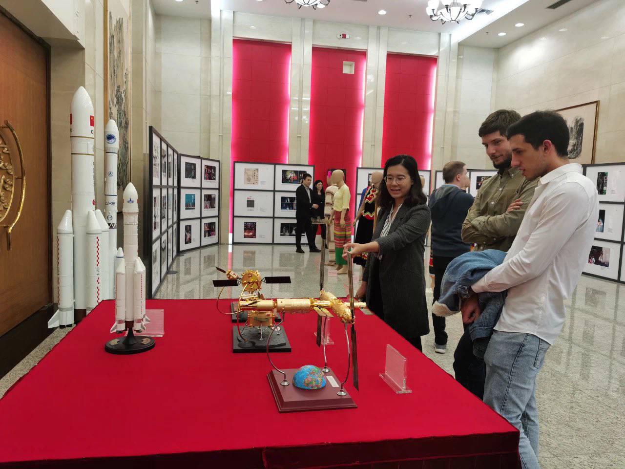 Noche de las Embajadas. (Foto: twitter.com/ChinaEmbArg)