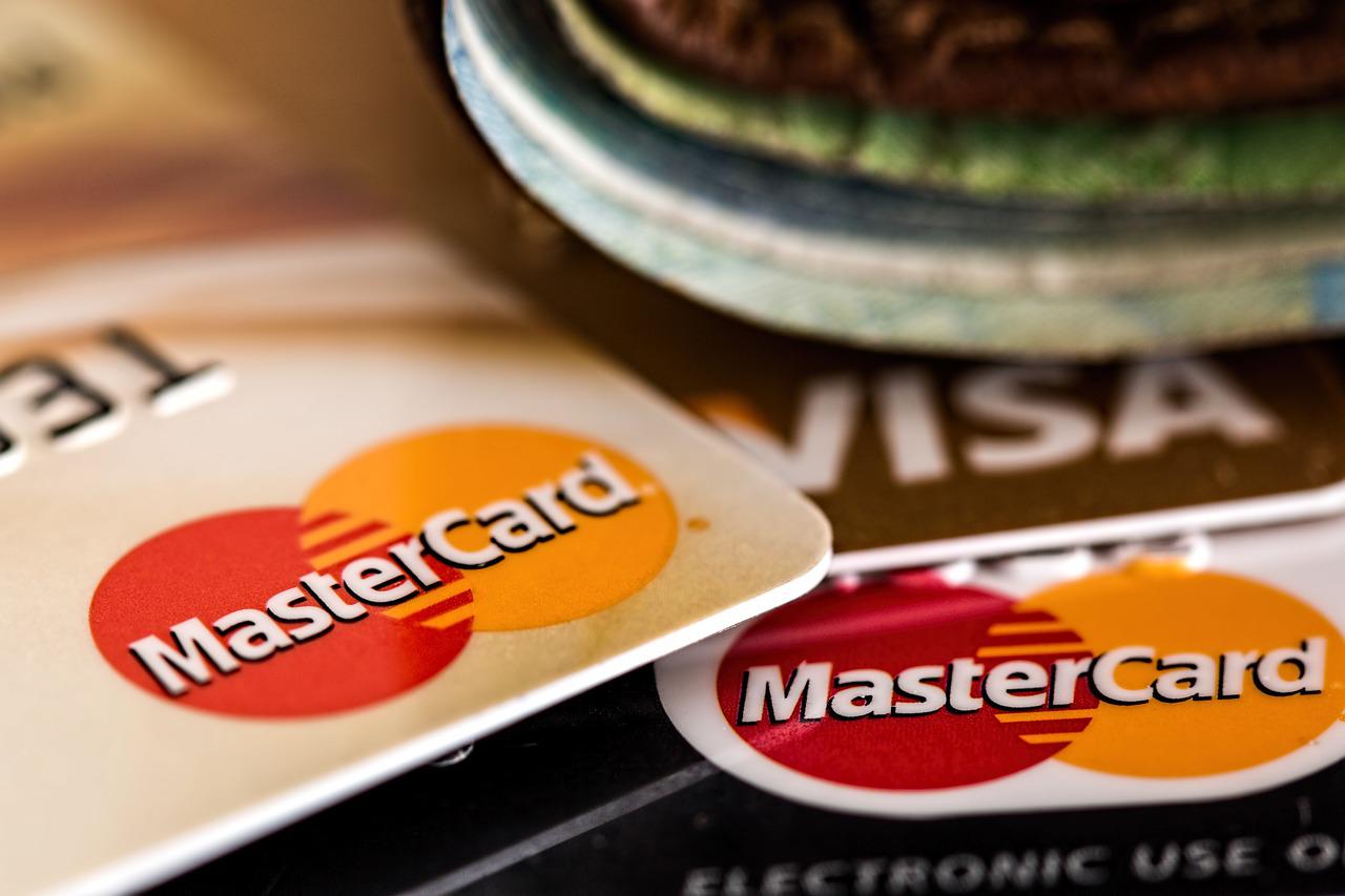 Tarjetas de crédito Visa y Mastercard. (Foto: Pixabay)