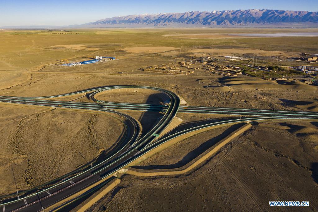 Autopista mas larga, Xinhua 