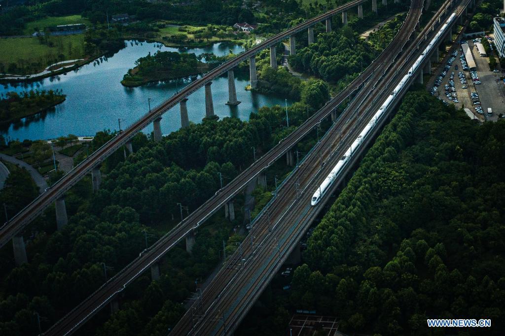 Tren velocidad Beijing-Wuhan. (Foto: Xinhua)