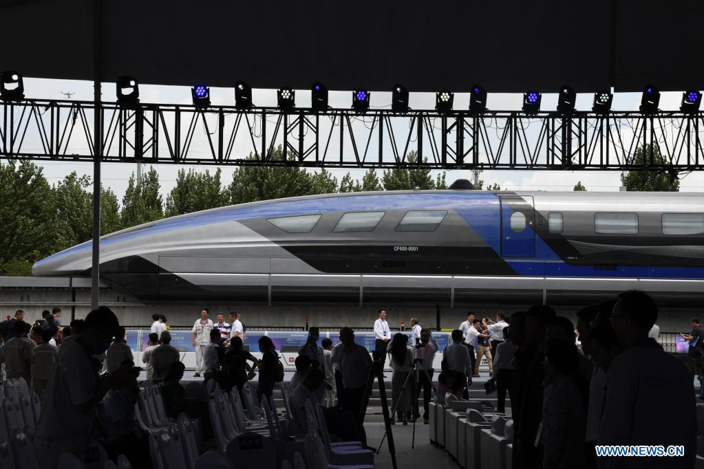 Tren maglev Xinhua 1