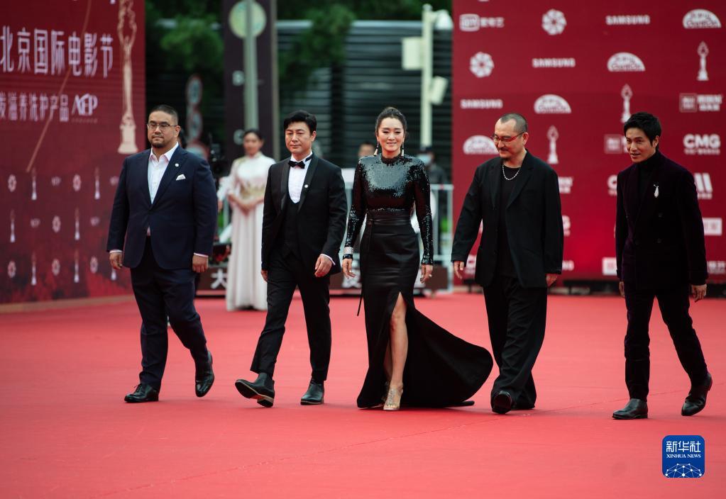 Gong Li, Chen Kun, Chen Zhengdao, Wu Ershan y Zhang Songwen.
