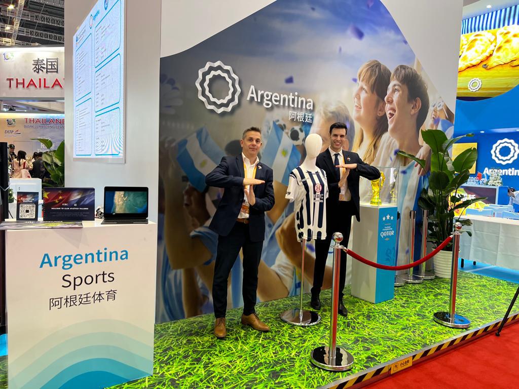 Talleres abre una escuela de fútbol en China. (Foto: Club Atlético Talleres)