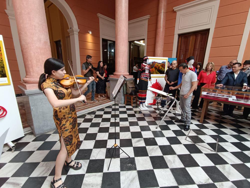 Celebran en Córdoba un encuentro entre el Instituto Confucio UNC y Jinan University.