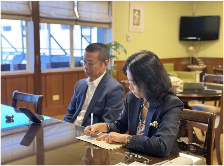 Captura de pantalla 2024-10-21 211722