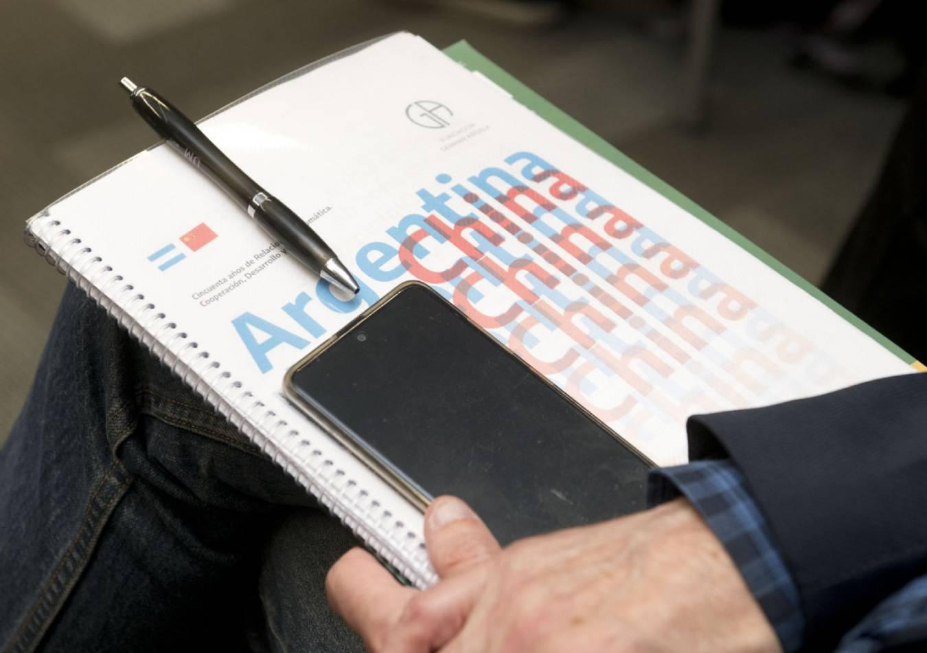 Presentan el libro “Argentina-China. Cincuenta años de Relaciones Diplomáticas. Cooperación, Desarrollo y Futuro”. (Foto: Argentina.gob.ar)