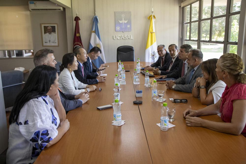 La Universidad Católica de Salta recibió al embajador Wang Wei (Foto: UCASAL)
