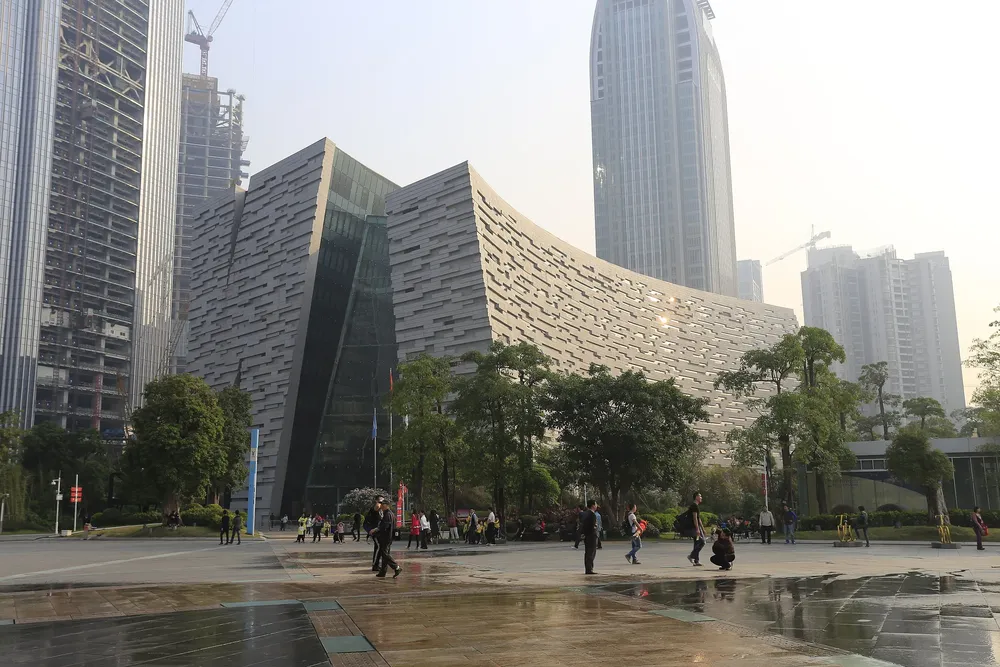 2560px-Guangzhou_Library_2013.11.23_08-39-09