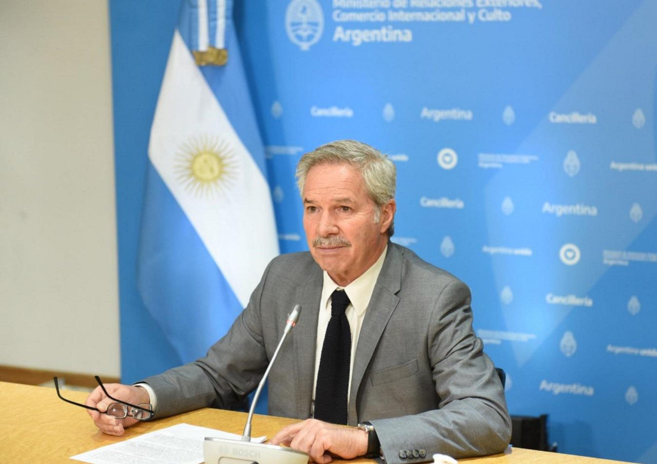 Felipe Sola foto Cancilleria
