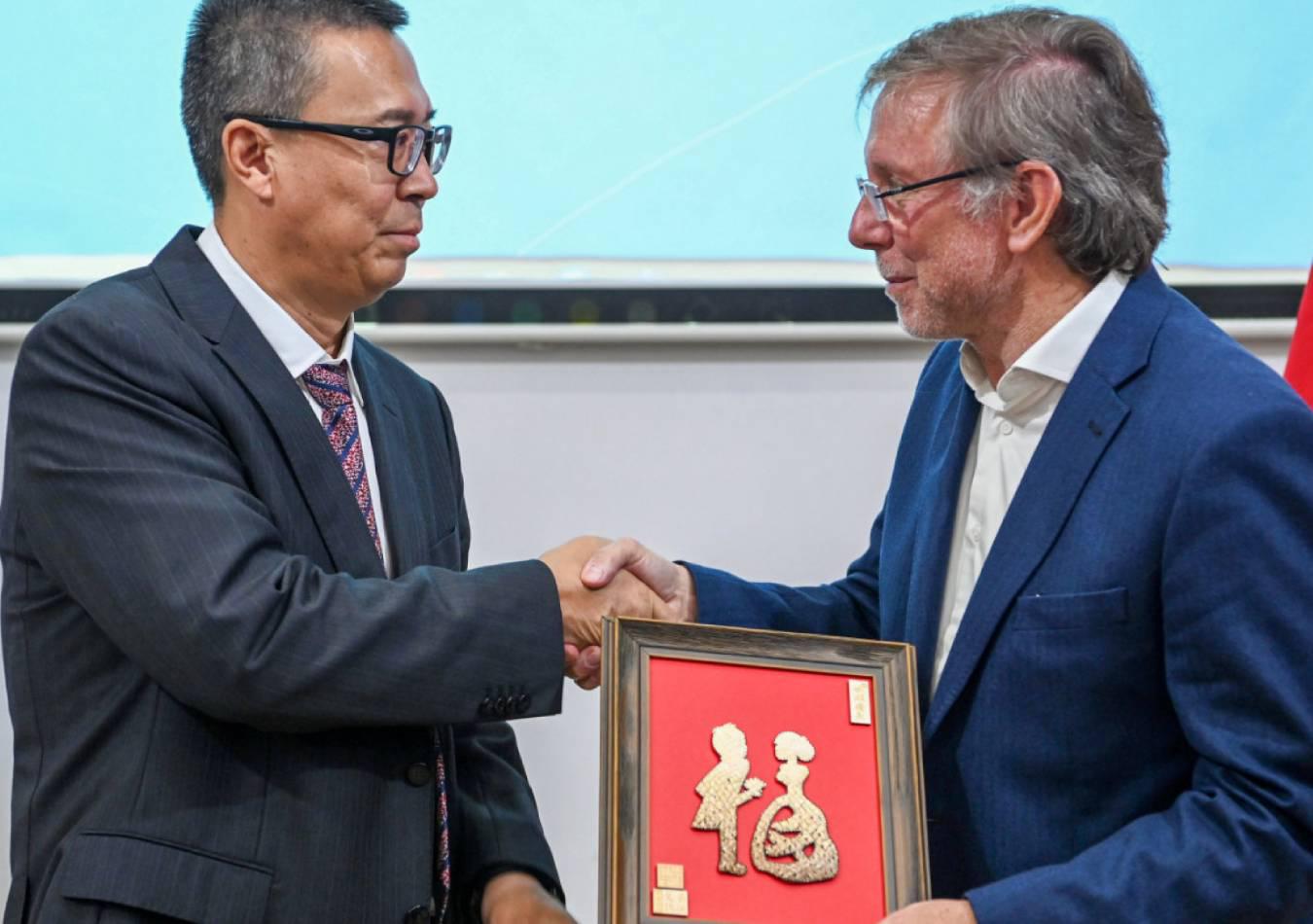 Una comitiva de la provincia china de Jilin se reunió con el secretario de Agricultura. (Foto: Prensa)
