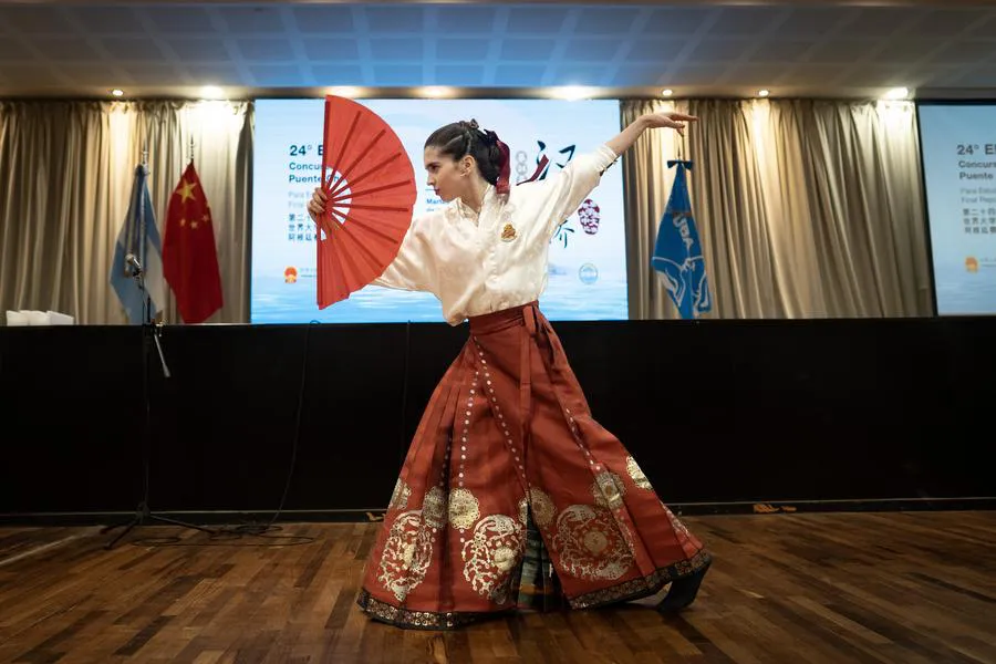 FOREIGN1759128903672FGFG7HU6ZZ