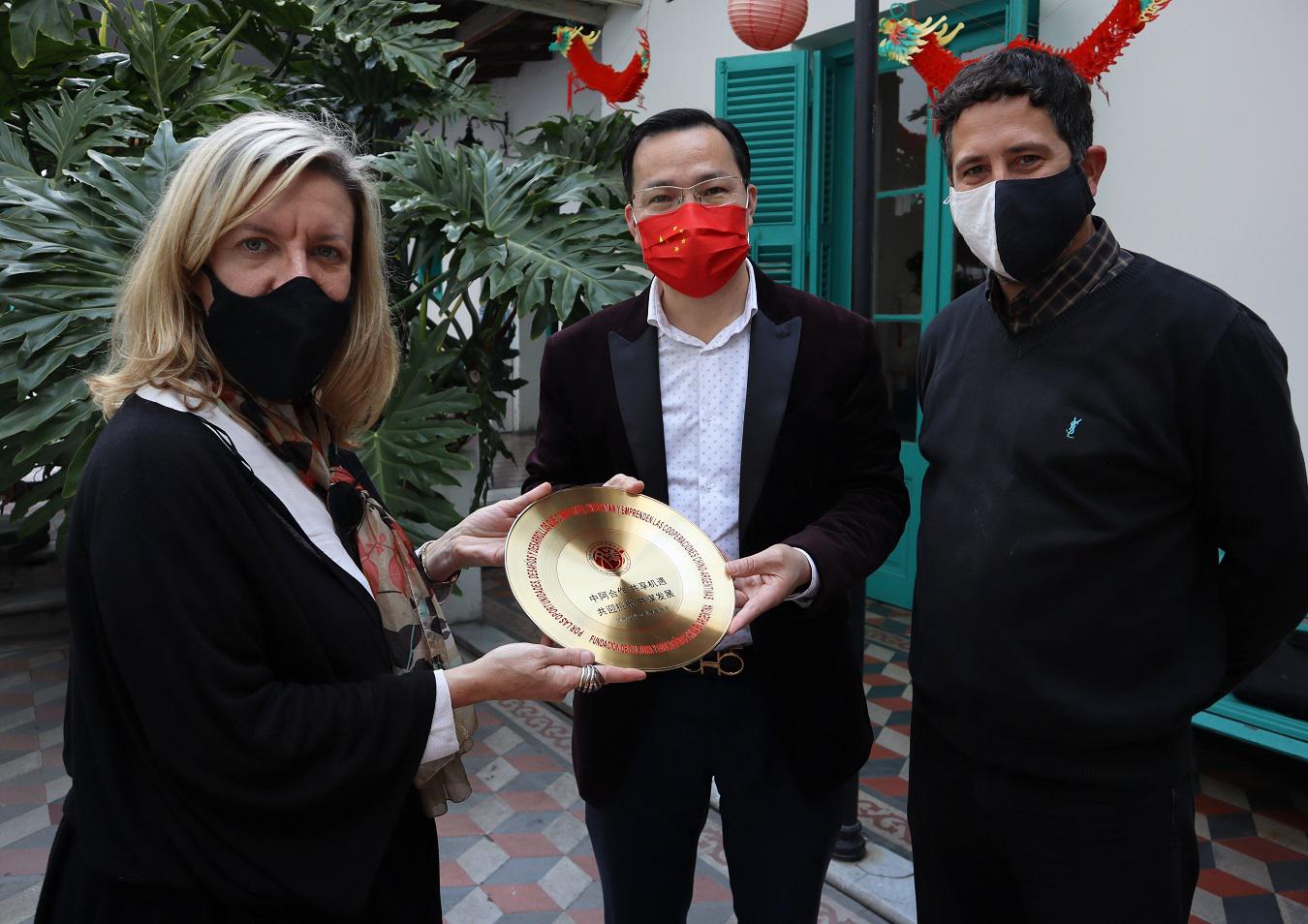 Donacion museo 3 - Foto Sofía Nicola - Museo de la Hsitoria del Traje