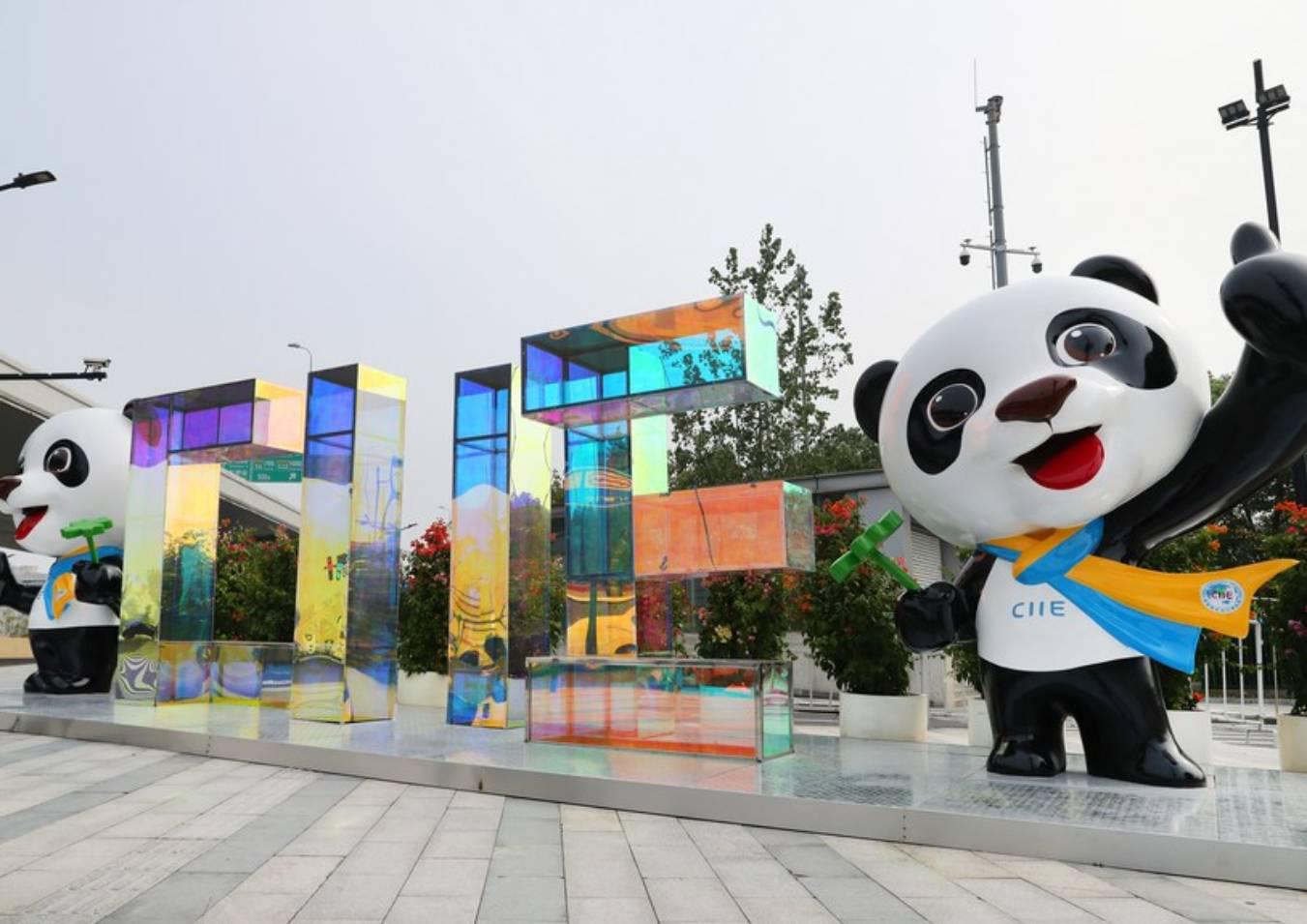 Expo CIIE 2 - Xinhua Fang Zhe (1)