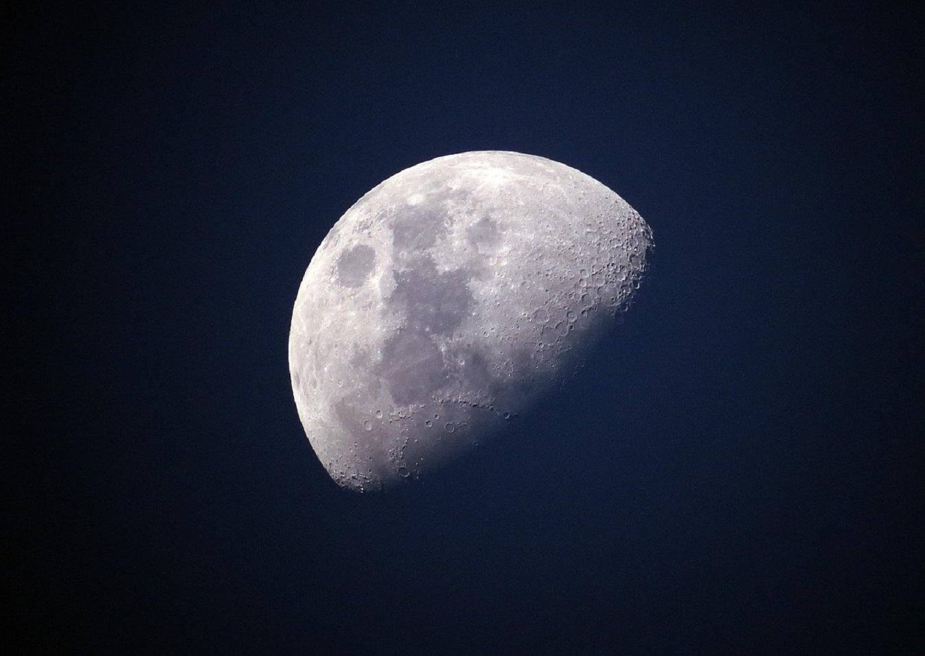 Luna Pixabay