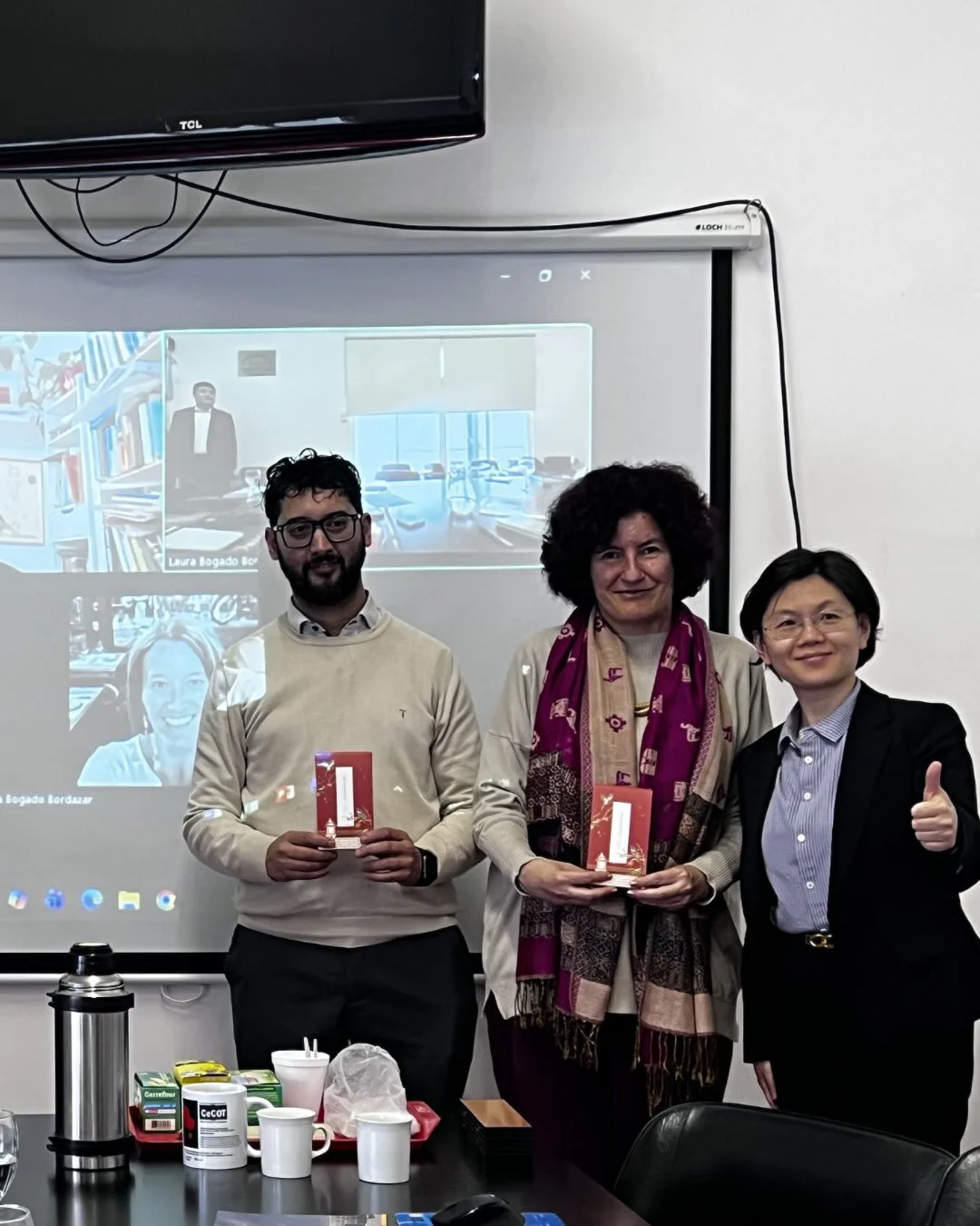 🇨🇳 Un gran honor recibir en el Centro de Estudios Chinos (@cechino.iri) del Instituto de Relac