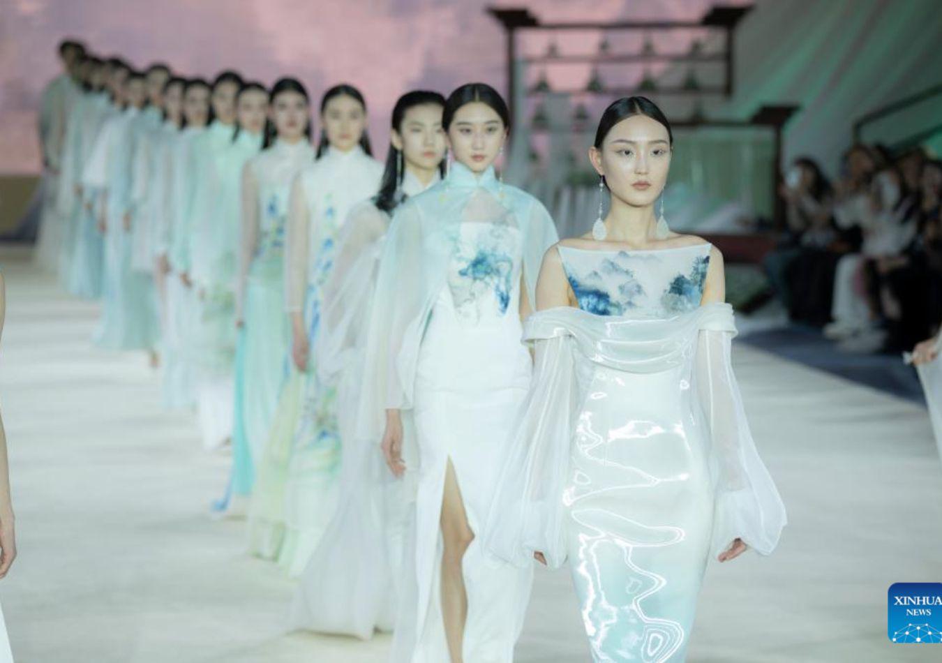 Semana de la Moda Beijing 2024 (Foto: Xinhua)