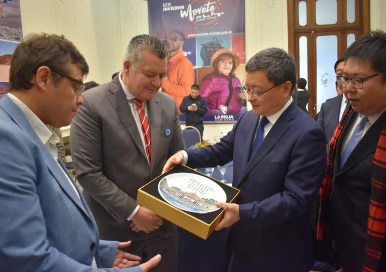 Argenchina - 2024-07-10T081958.199