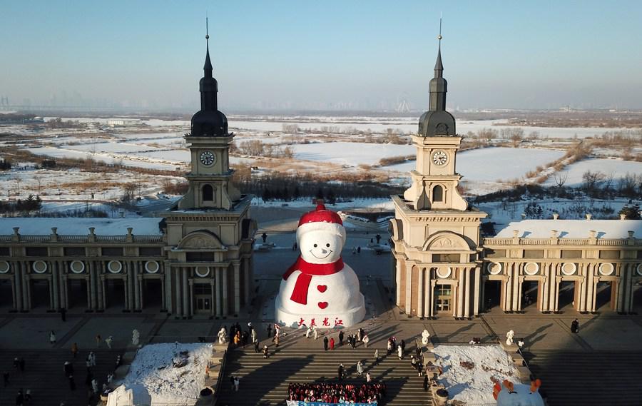 Harbin, la "ciudad de hielo" de China, atrae un récord de turistas. (Foto: Xinhua)
