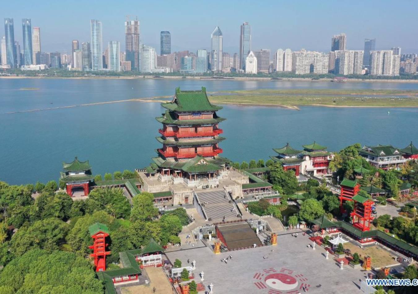 Pabellón de Tengwang, en Nanchang, capital de la provincia de Jiangxi. (Foto: Xinhua)