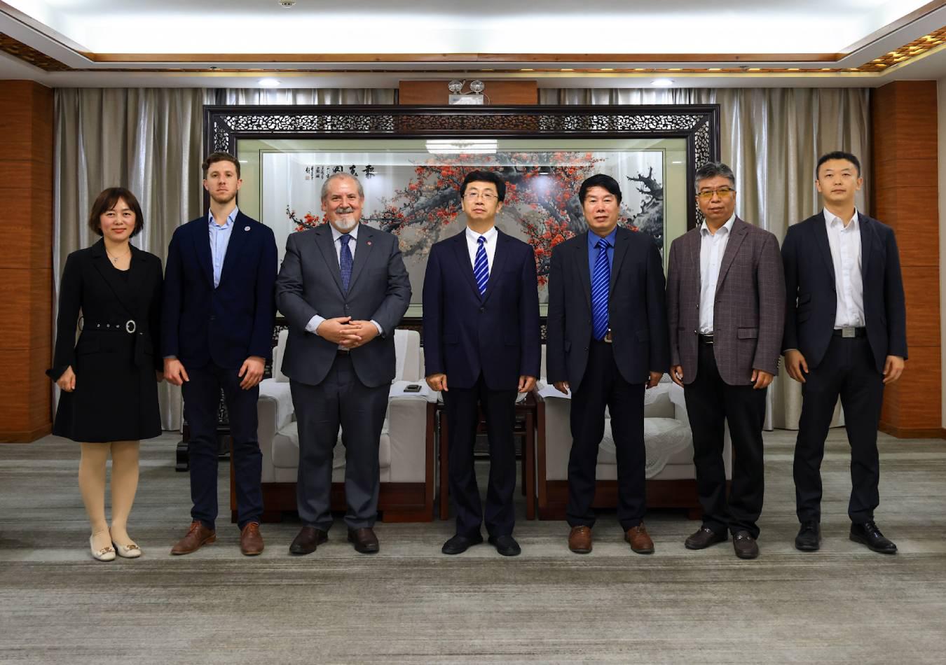 Reunión en Hebei. (Foto: Prensa)