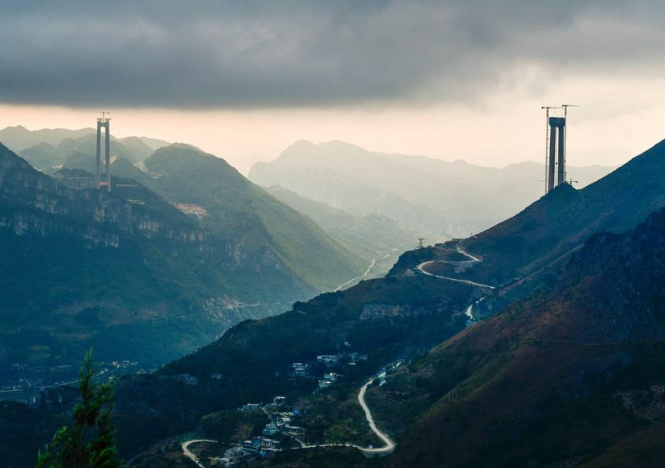 China construye el puente más alto del mundo. (Foto: Xinhua)