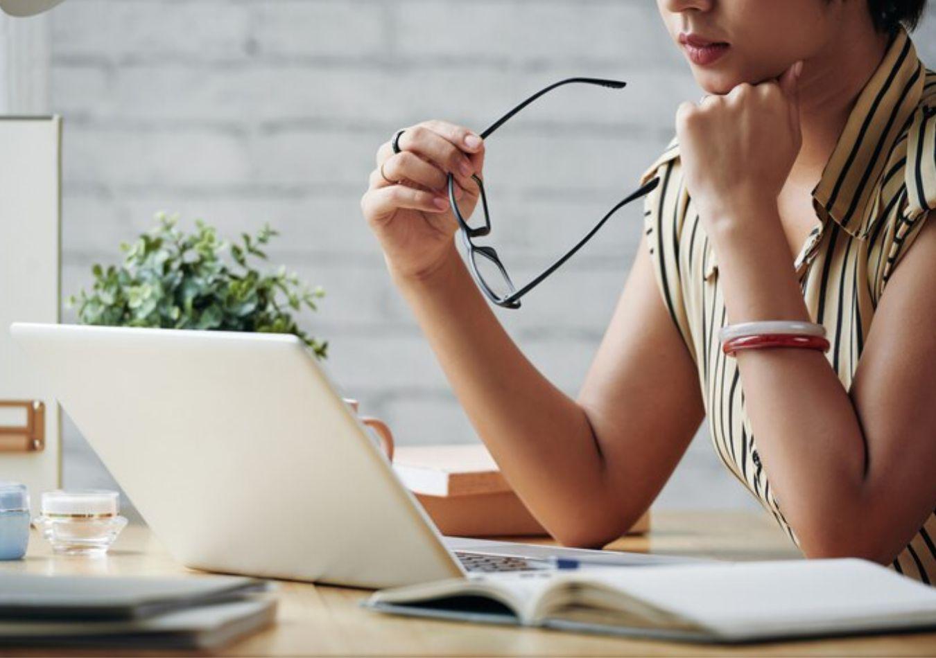 Mujer empresarial. Imagen Ilustrativa. (Foto: Freepik)