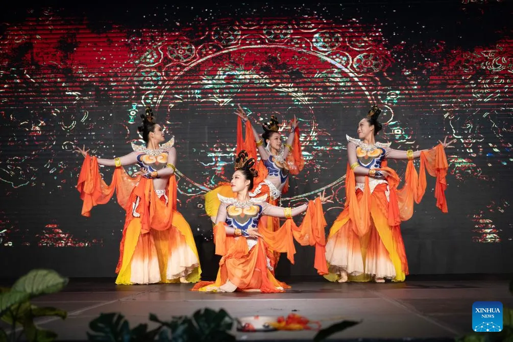 160498c373c744409ac01442c92be494