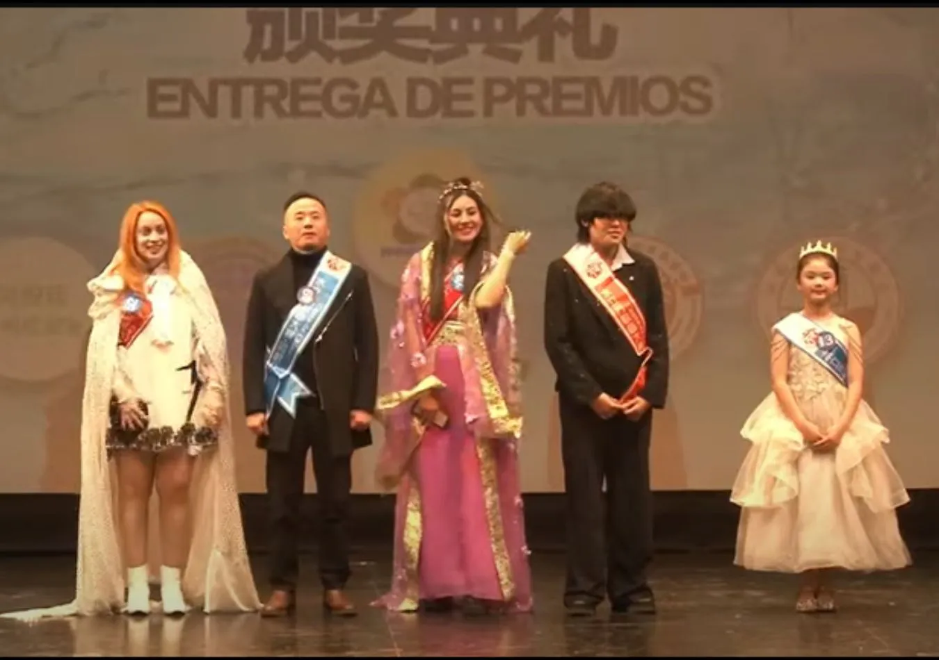 Copa cubo de agua 2025