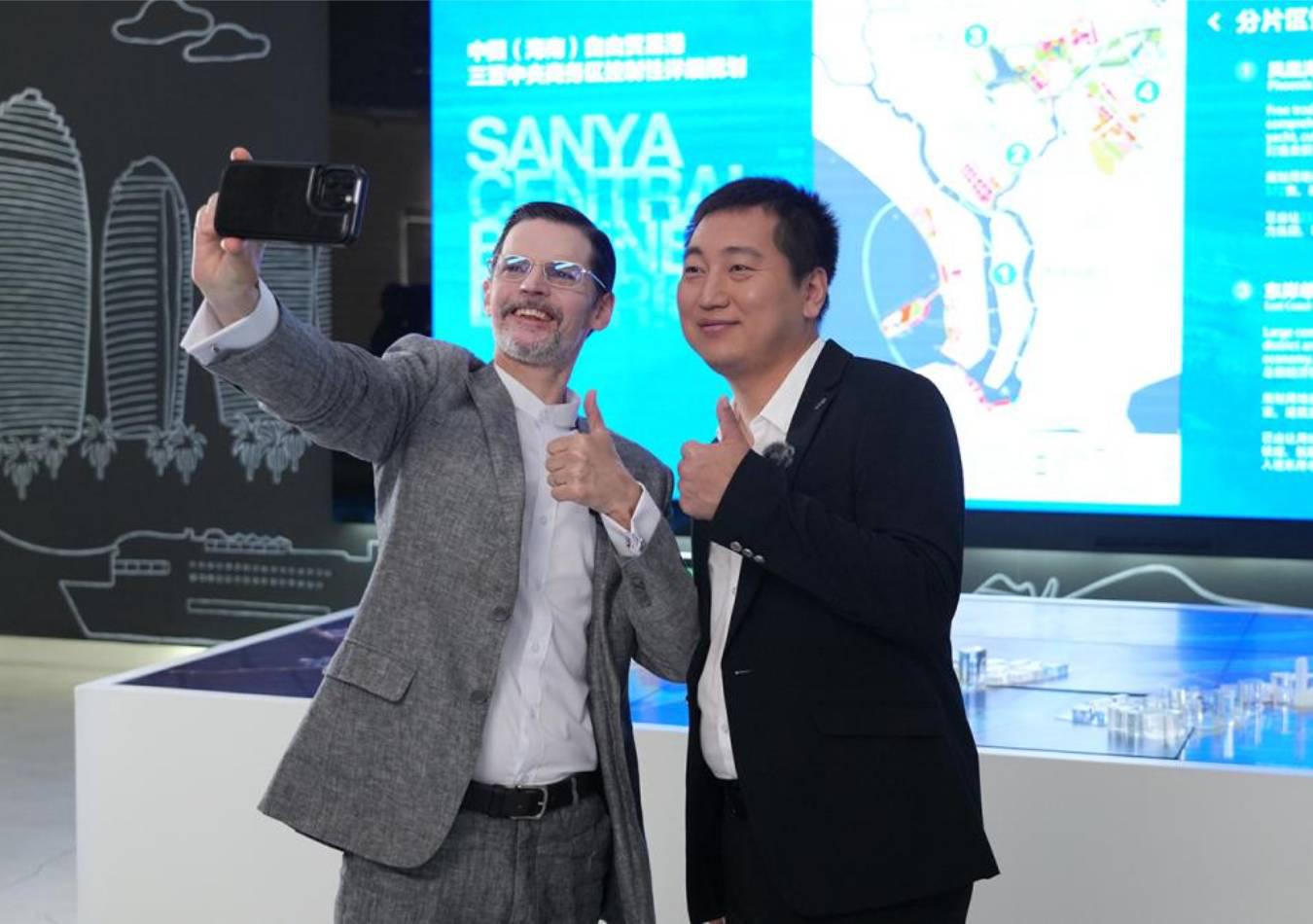 El embajador argentino en China busca impulsar el turismo con la provincia de Hainan. (Foto: Embajada Argentina en Beijing)