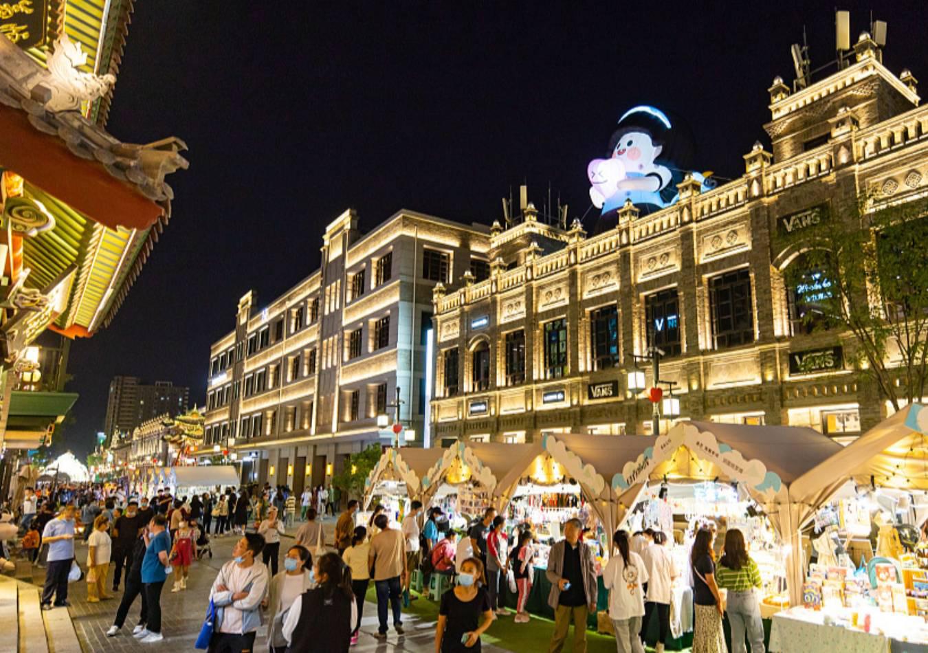 La antigua calle Zhonglou, un paseo entre la historia y la modernidad de China. (Foto: CGTN)
