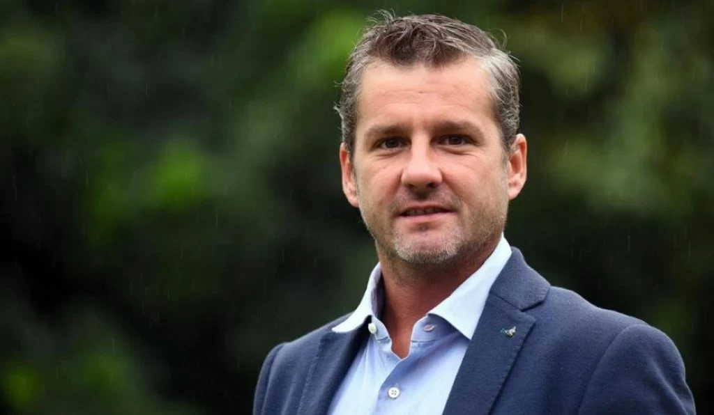 d4f33a79759dd56816df7cc852675cf0_M