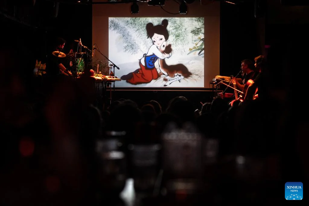 c3b0821fdd1f423599e1e8e8f15801e1