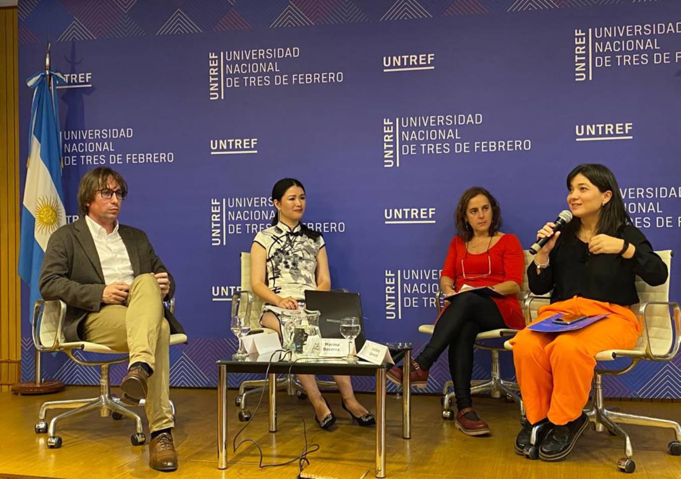 “Mujeres en China y Argentina: diálogos sobre pasado, presente y futuro”.