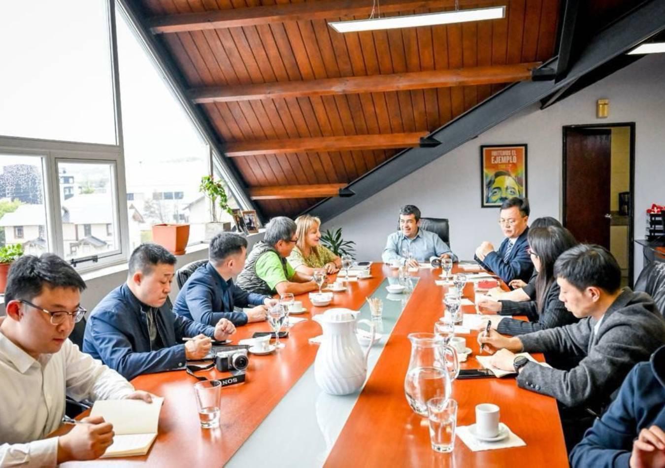 Representantes de la ciudad de Chengdu buscan acuerdos en Argentina.