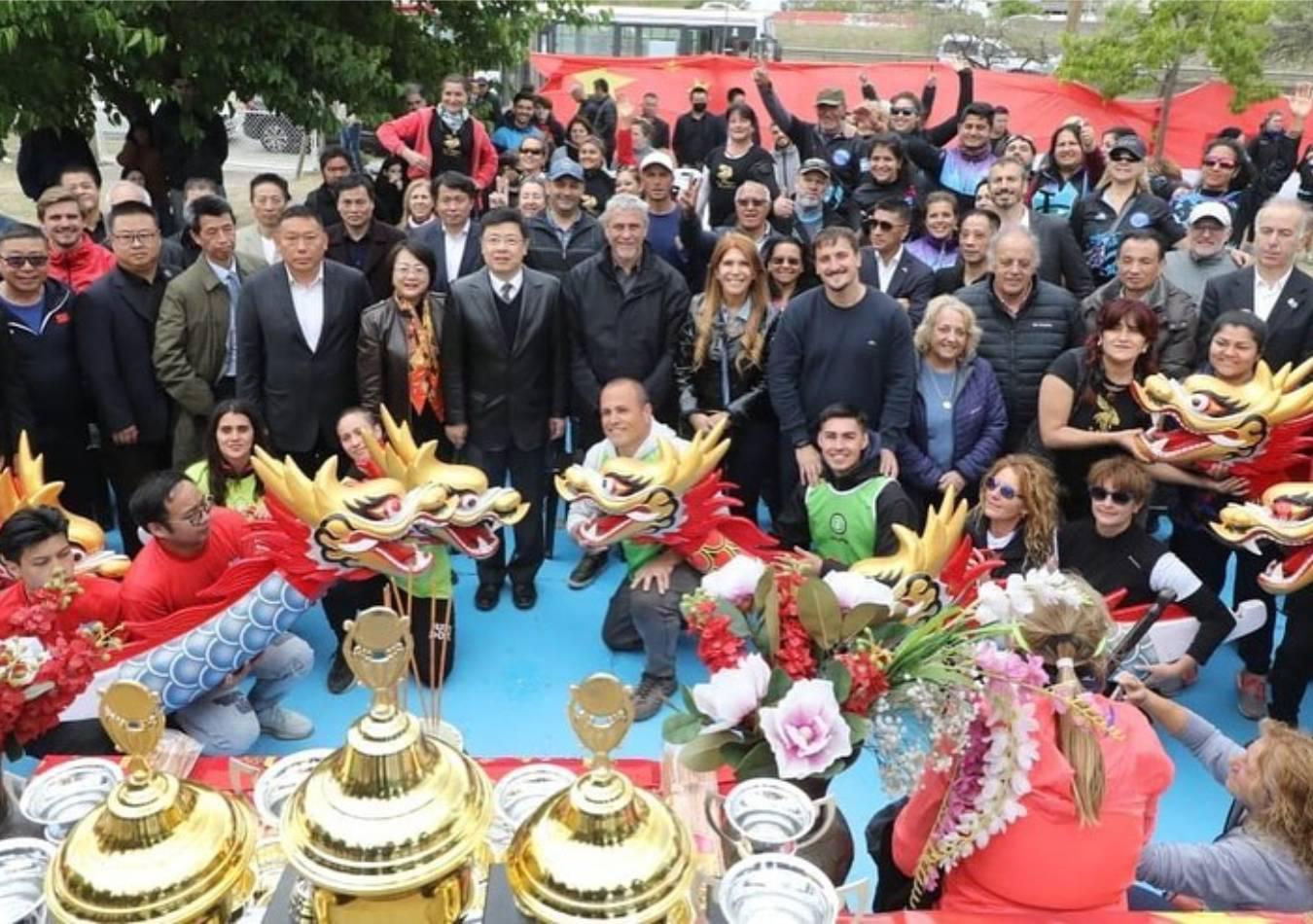 Competencia de Botes Dragón en Avellaneda. (Foto: Instagram/arbotesdragon)