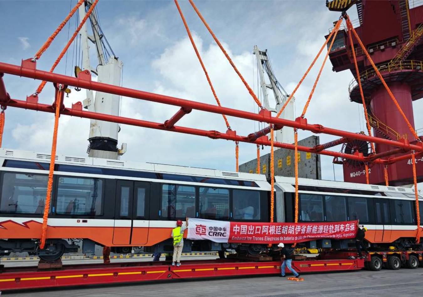 China exporta dos trenes de nueva energía a la Argentina. (Foto: China Media Group)