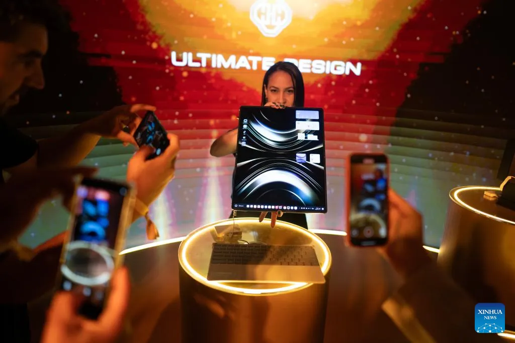 114d3d1bccc04bcc9cbe19050c6d626b