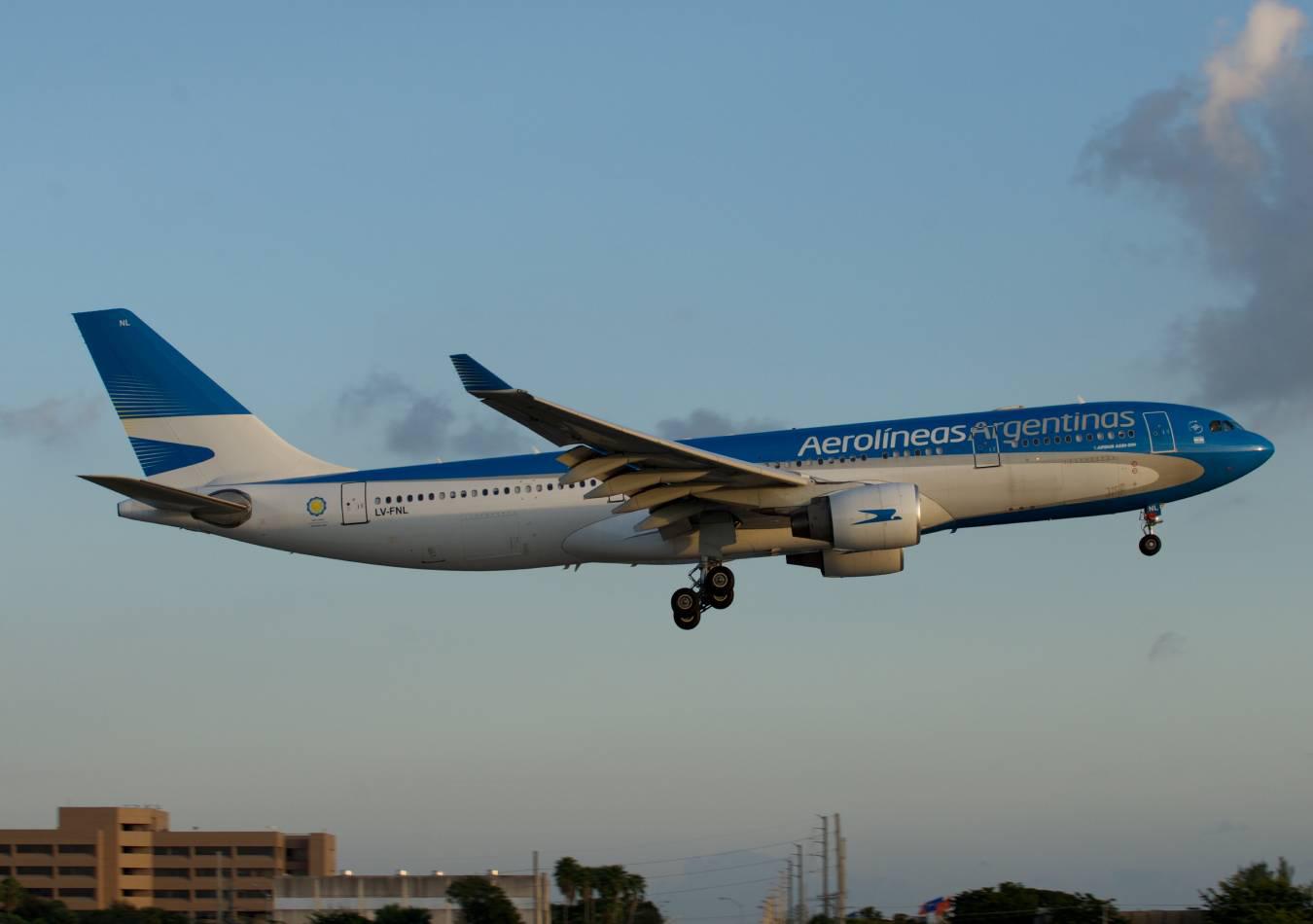 Avión Aerolíneas Argentinas turismo. (Foto: Wikipedia)