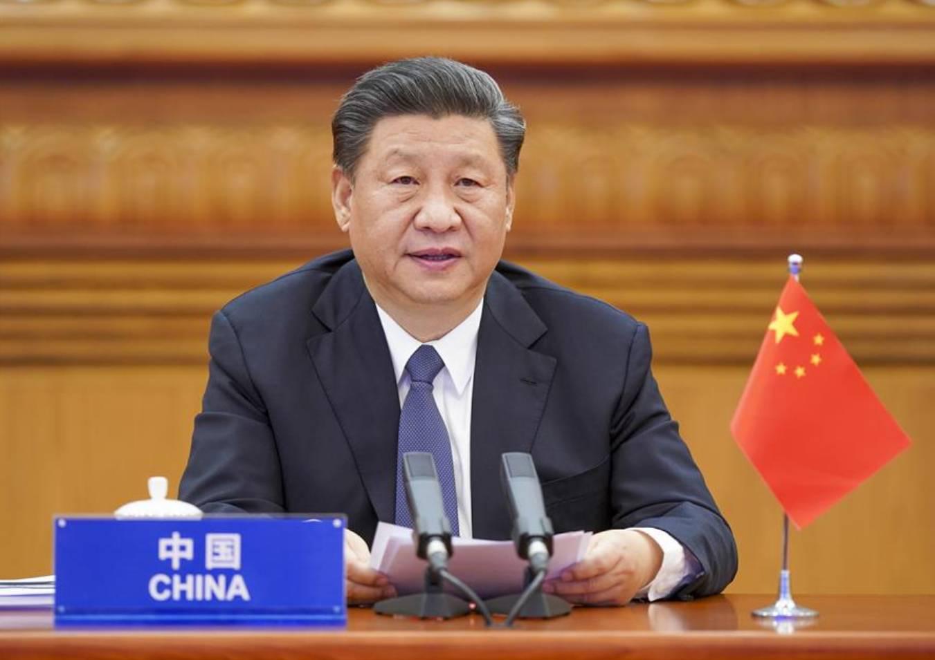 XI Jinping - Foto Xinhua Li Xueren (1)
