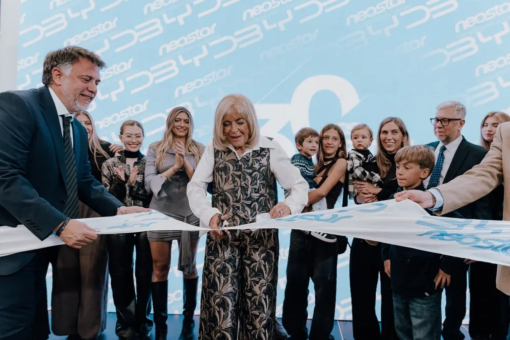 Apertura BYD Monumento (1)
