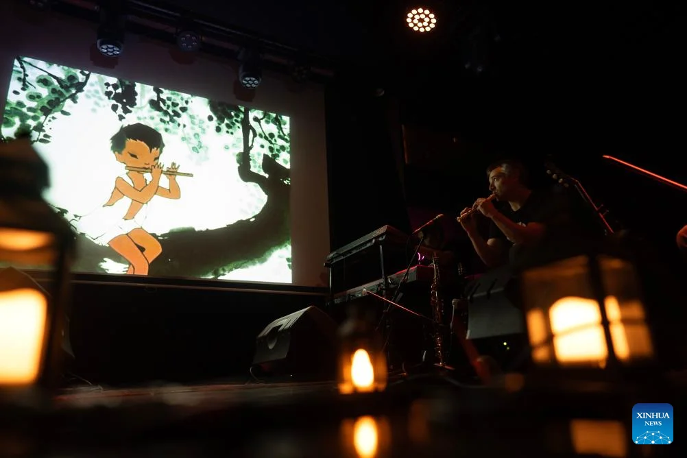 9038551fb9b3446f98bc6fa3f30db4fe