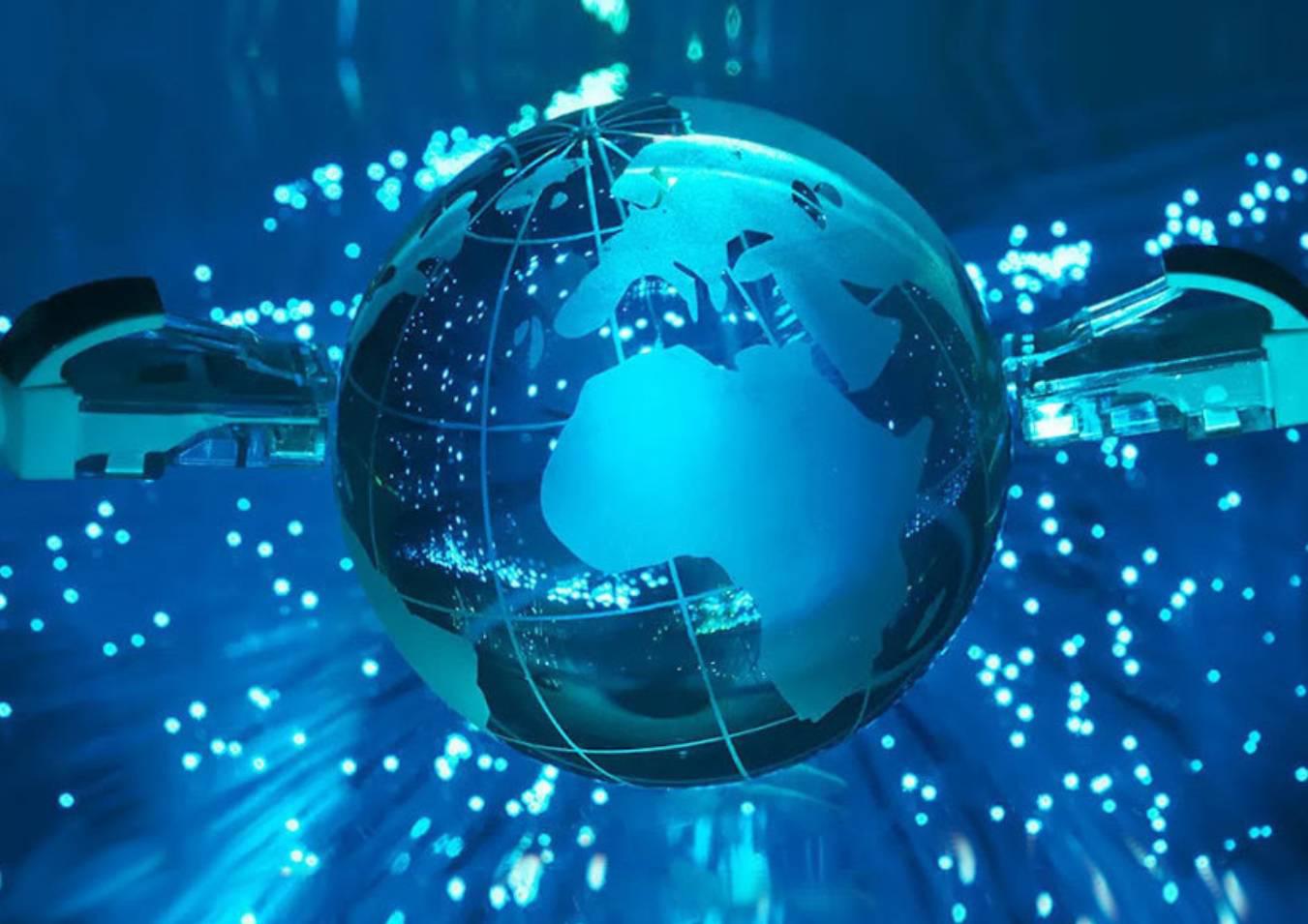 Internet Foto Snoop Consulting