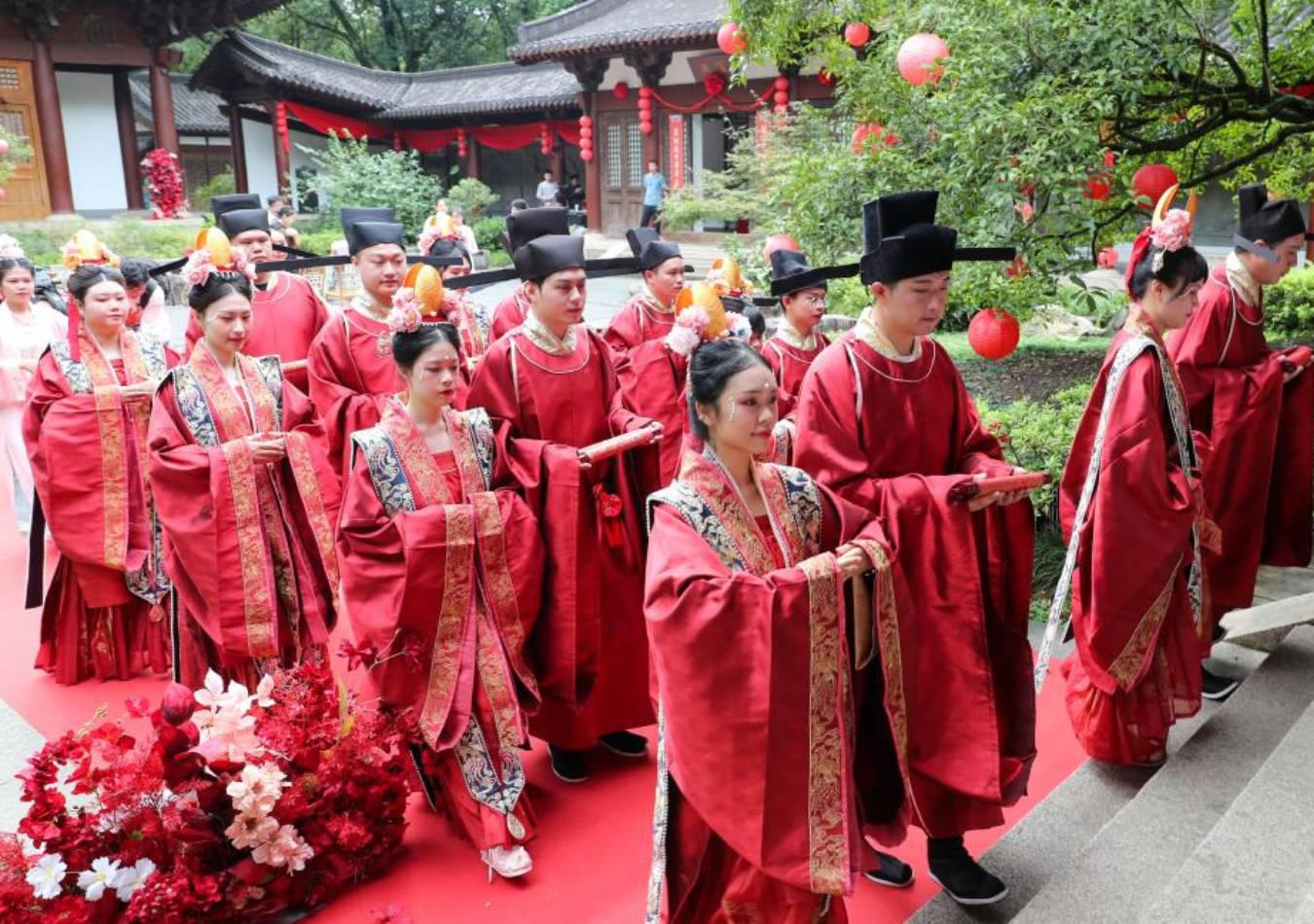 “Día de San Valentín chino”: celebran el Festival de Qixi (Foto: XInhua)